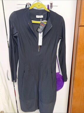 Black Long-Sleeve Front Zip Women's Dress